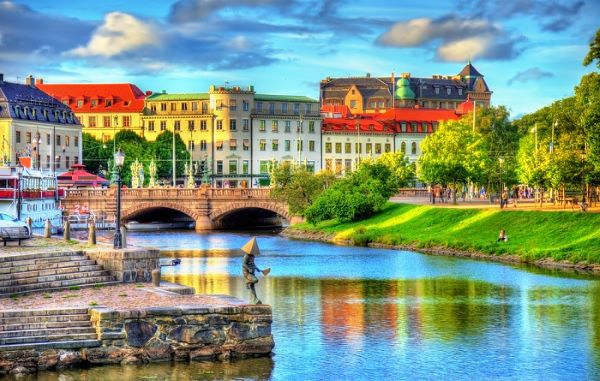 Có nên tự xin visa định cư Thụy Điển không?