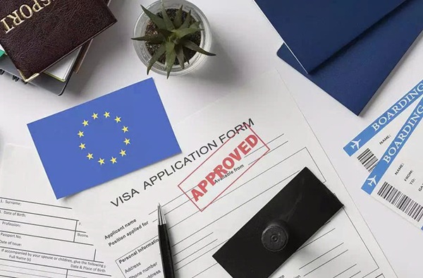 Lưu ý hữu ích khi xin visa công tác Pháp