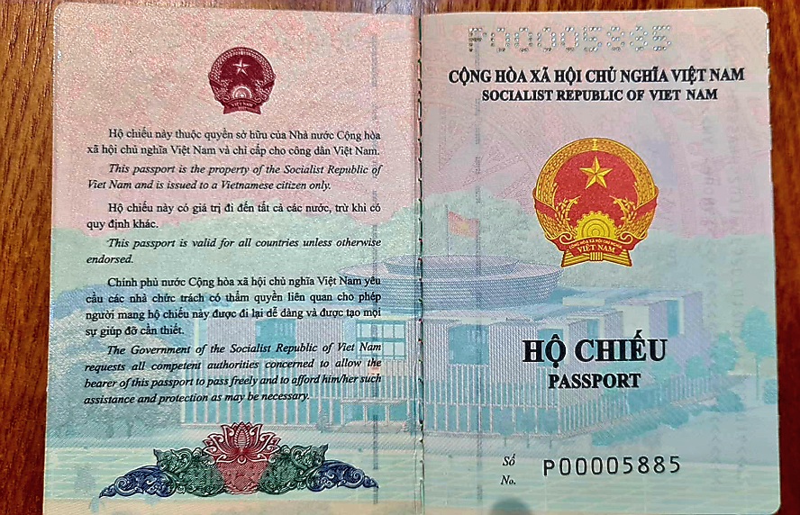 Khám phá các địa danh trên hộ chiếu mới của Việt Nam