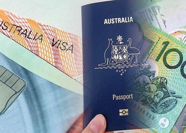 Giải đáp vấn đề Visa du lịch Úc có đi làm được không?