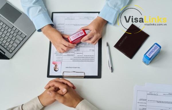 Nên làm gì khi bị từ chối visa Đức