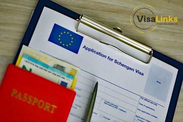 Lệ phí xin visa thăm thân Hà Lan
