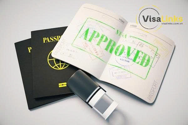 Điều kiện xin giấy miễn thị thực 5 năm cho người Canada