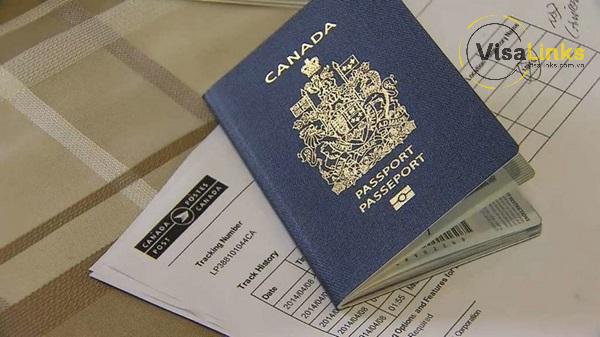 Visa Việt Nam cho người Canada là gì?