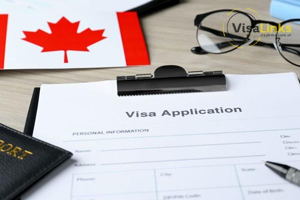 Trọn bộ hồ sơ giấy tờ cần chuẩn bị khi xin visa Canada
