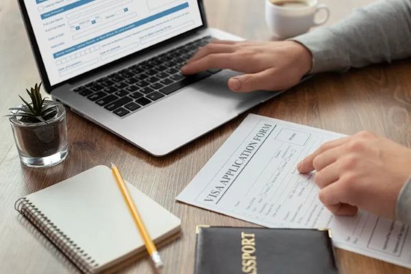 Hồ sơ xin visa Úc có cần dịch thuật không?
