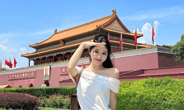 Check in tại quảng trường Thiên An Môn