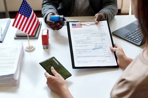 Điều kiện xin visa qua Mỹ dự lễ tốt nghiệp