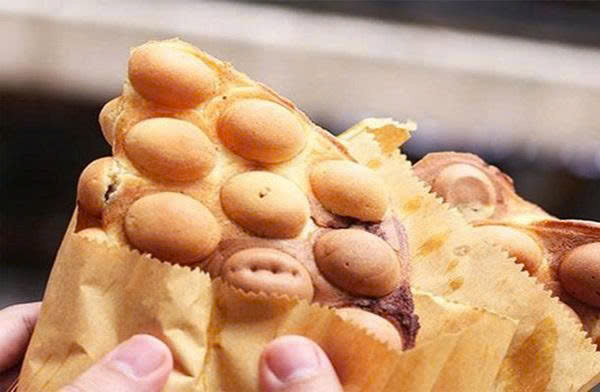 Bánh trứng gà non