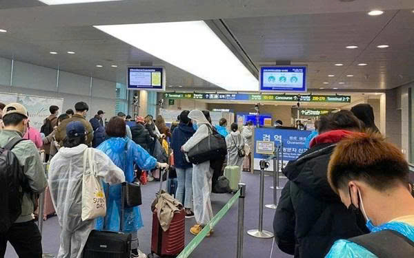Ai cần khai tờ khai nhập cảnh Hàn Quốc?