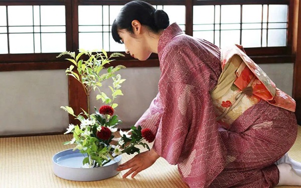 Nghệ thuật cắm hoa Ikebana trong văn hóa Nhật Bản