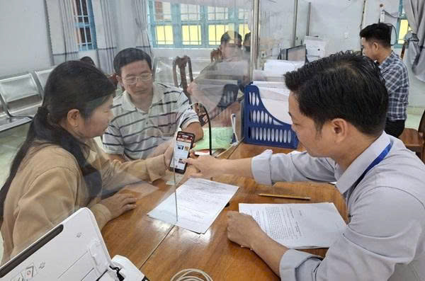 Quy trình các bước xin xác nhận nhân sự